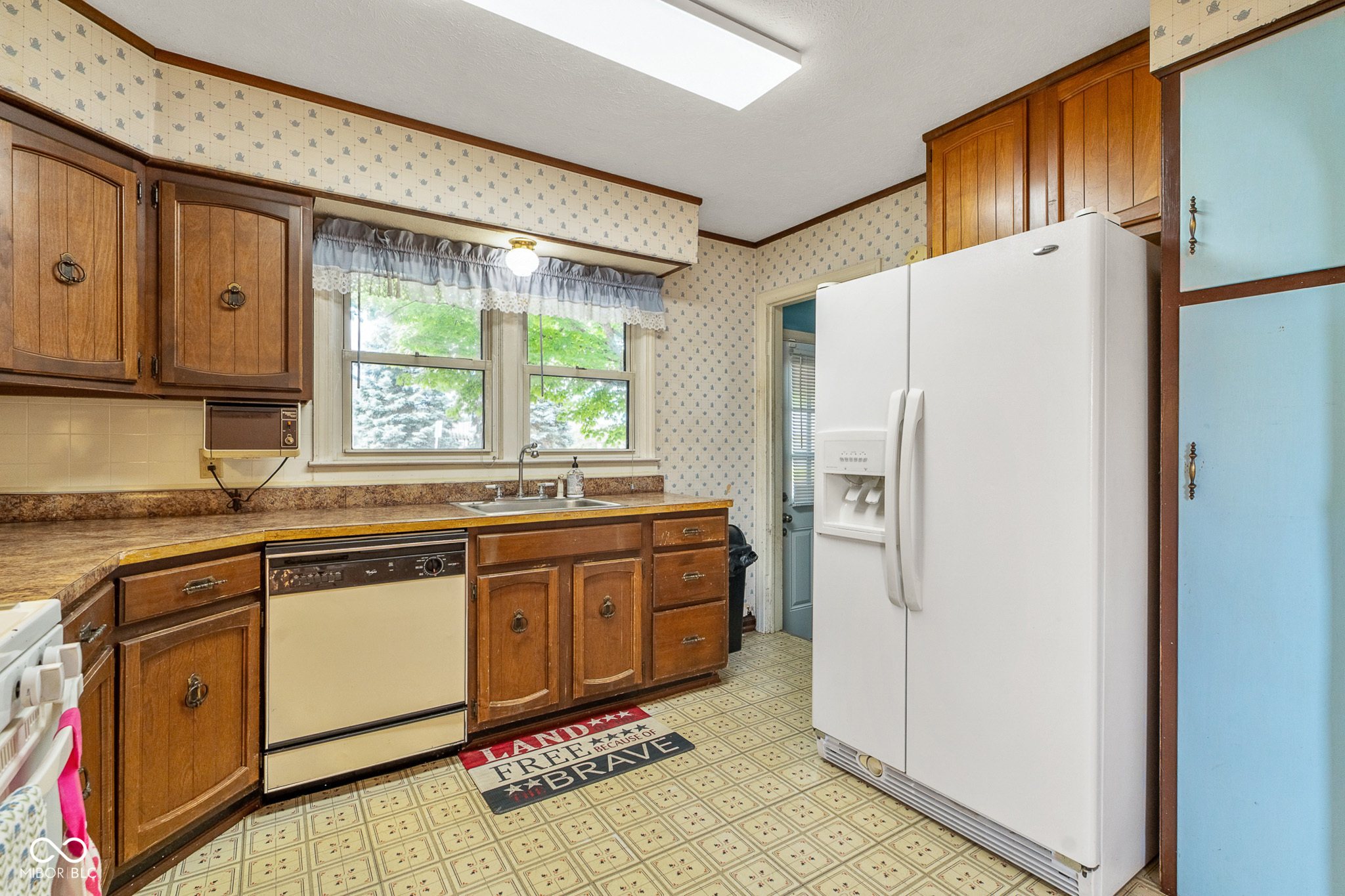 203 N 13th Avenue