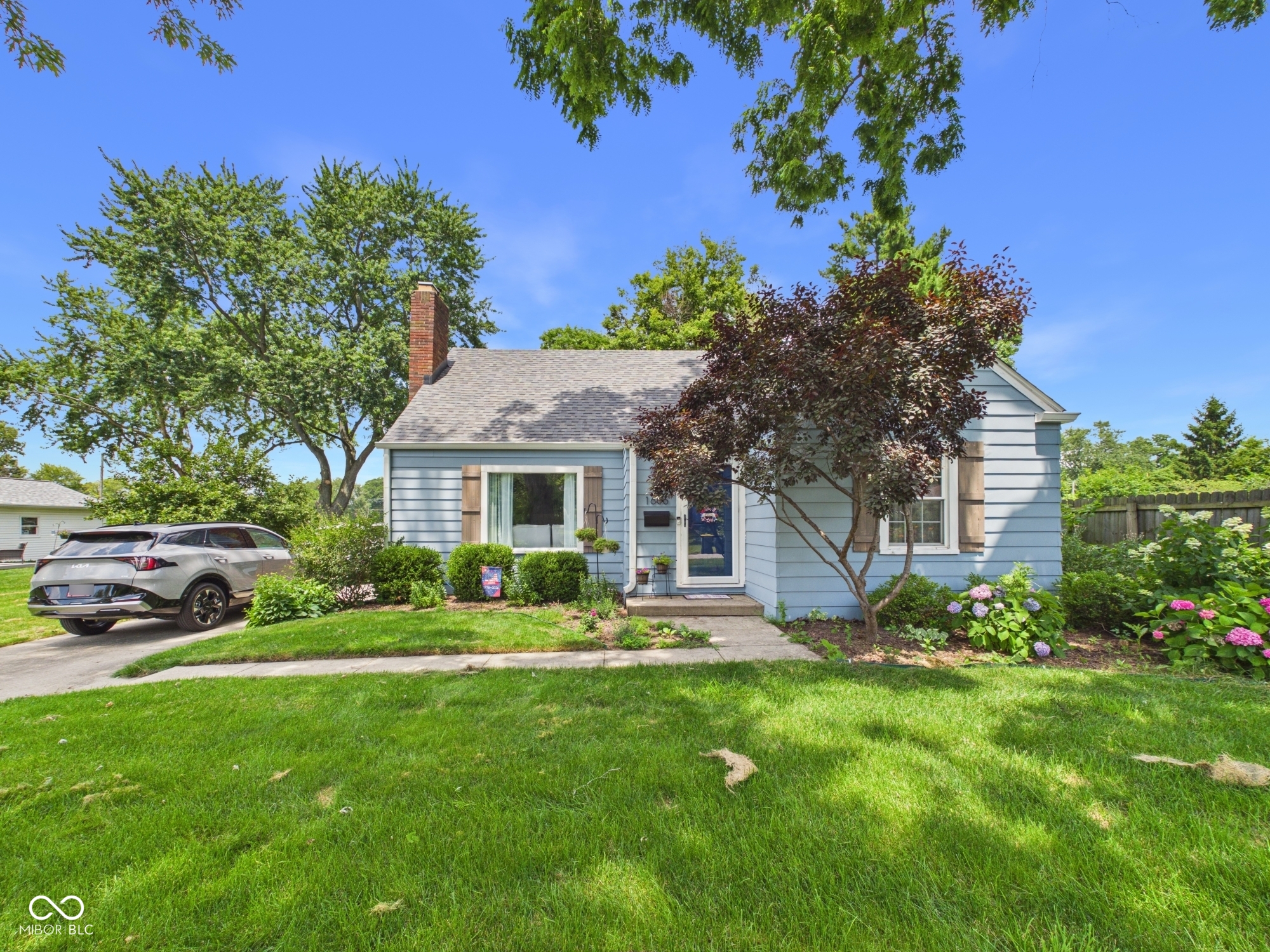 Photo 1 of 44 — 1606 E 7th Street, Anderson, IN 46012