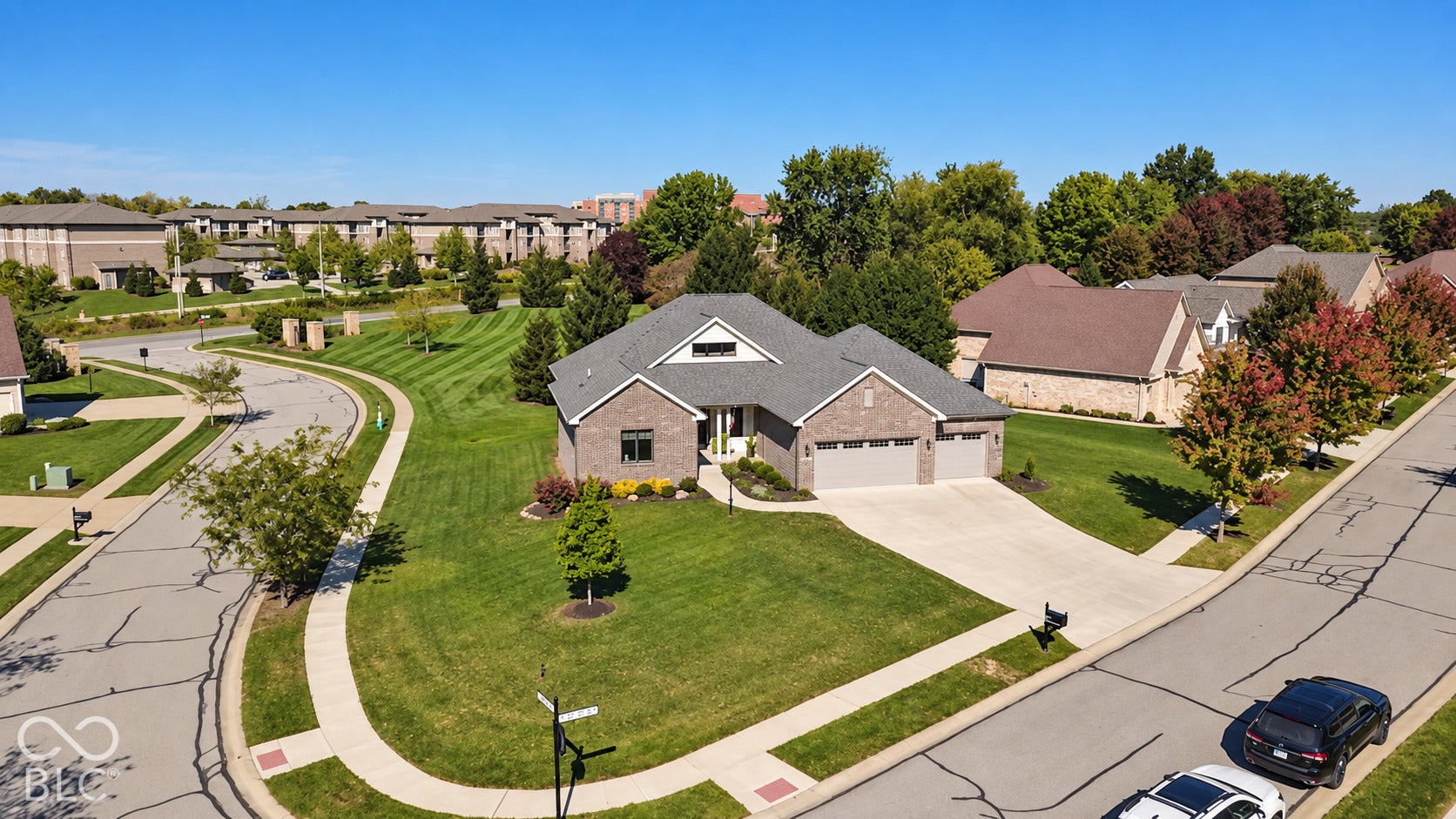 836 Justine Circle W