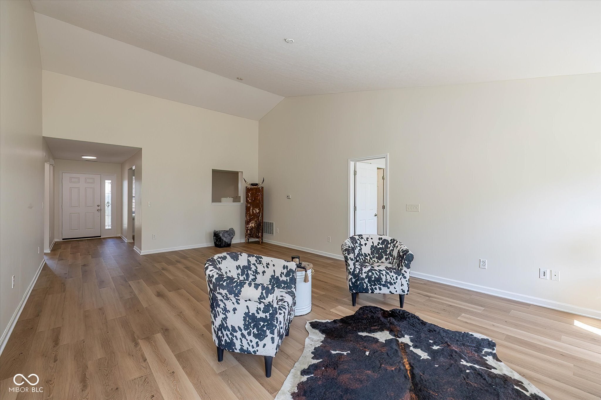 6129 Green Glade Drive