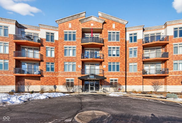 20971 SHORELINE CT APT 311, NOBLESVILLE, IN 46062 - Image 4906ffeb2ce561bf41e3de1a720db89b/2042560696
