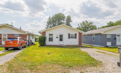 Photo of 1450 Golay Street, Indianapolis, IN 46203 (MLS # 22114354)