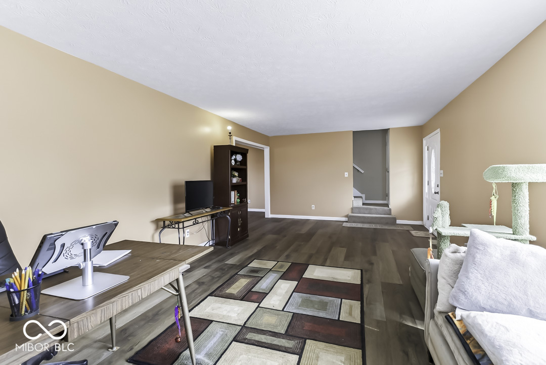 986 Country Aire Drive