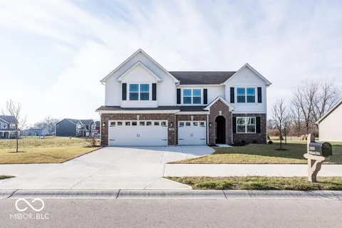 2400 Oakmont Drive, Plainfield, IN 46168 - MLS#: 22015866