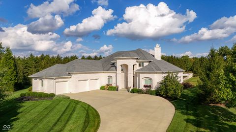 995 Westlake Hills Drive Columbus IN 47201