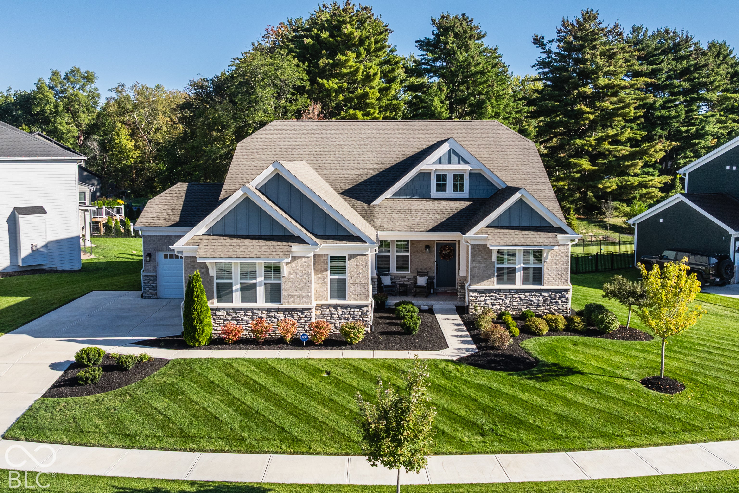 5419 Pembridge Lane