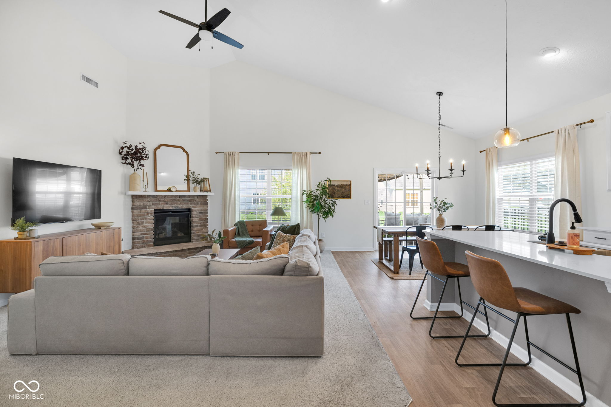 866 Declaration Drive