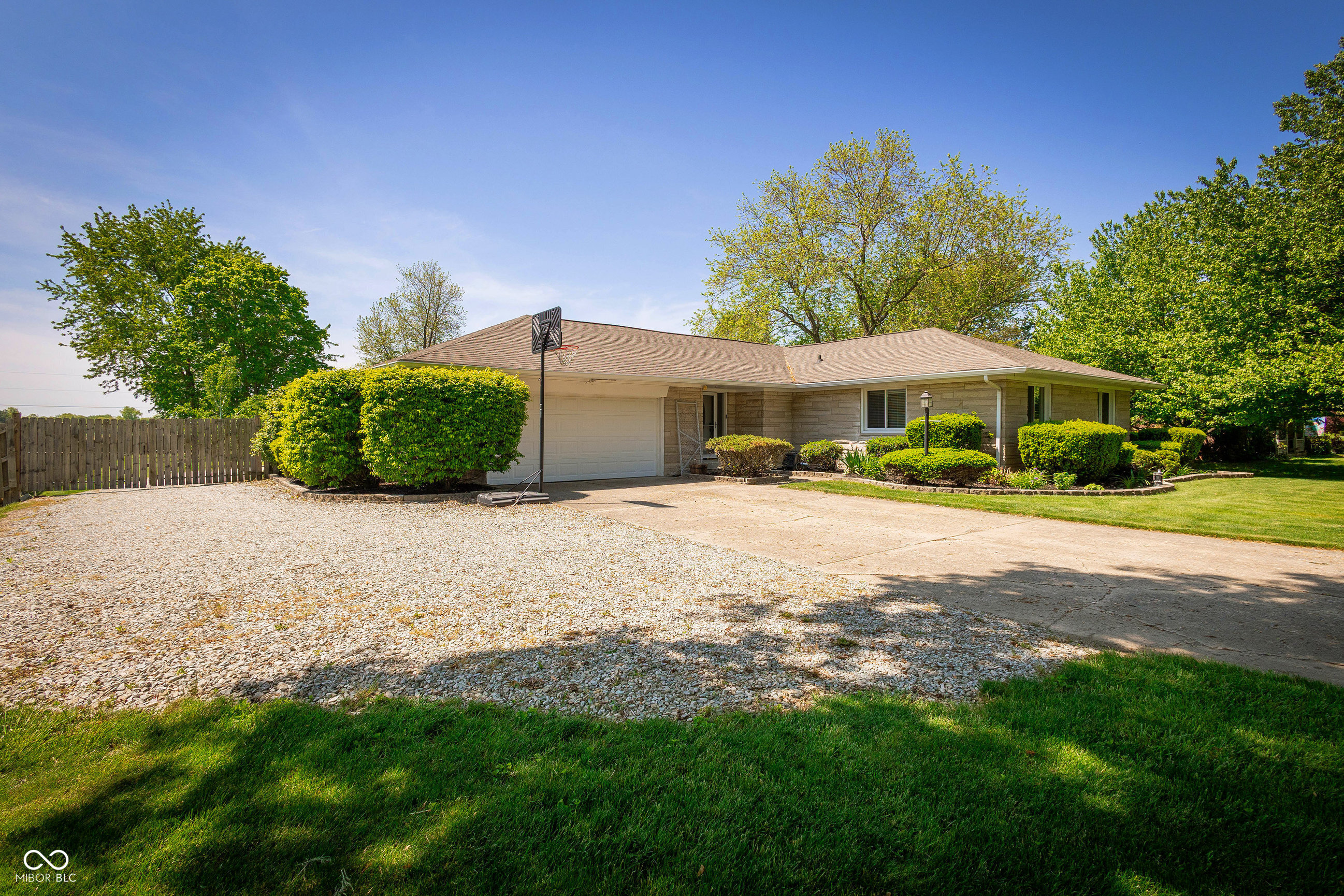 7285 E County Road 900 N