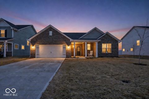 Photo of 4869 Morning Valley Court, McCordsville, IN 46055 (MLS # 22084441)