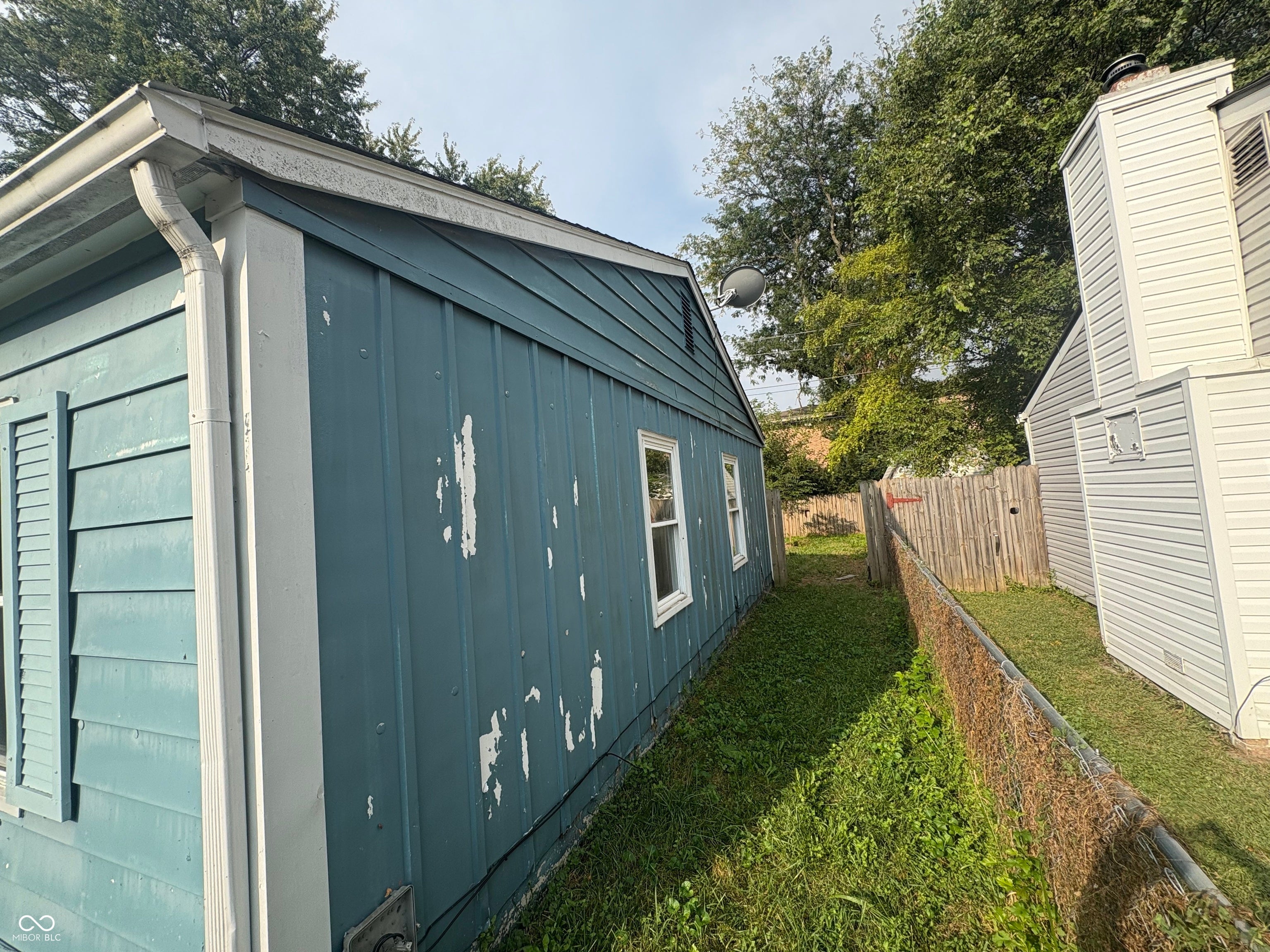 3414 Ellen Drive