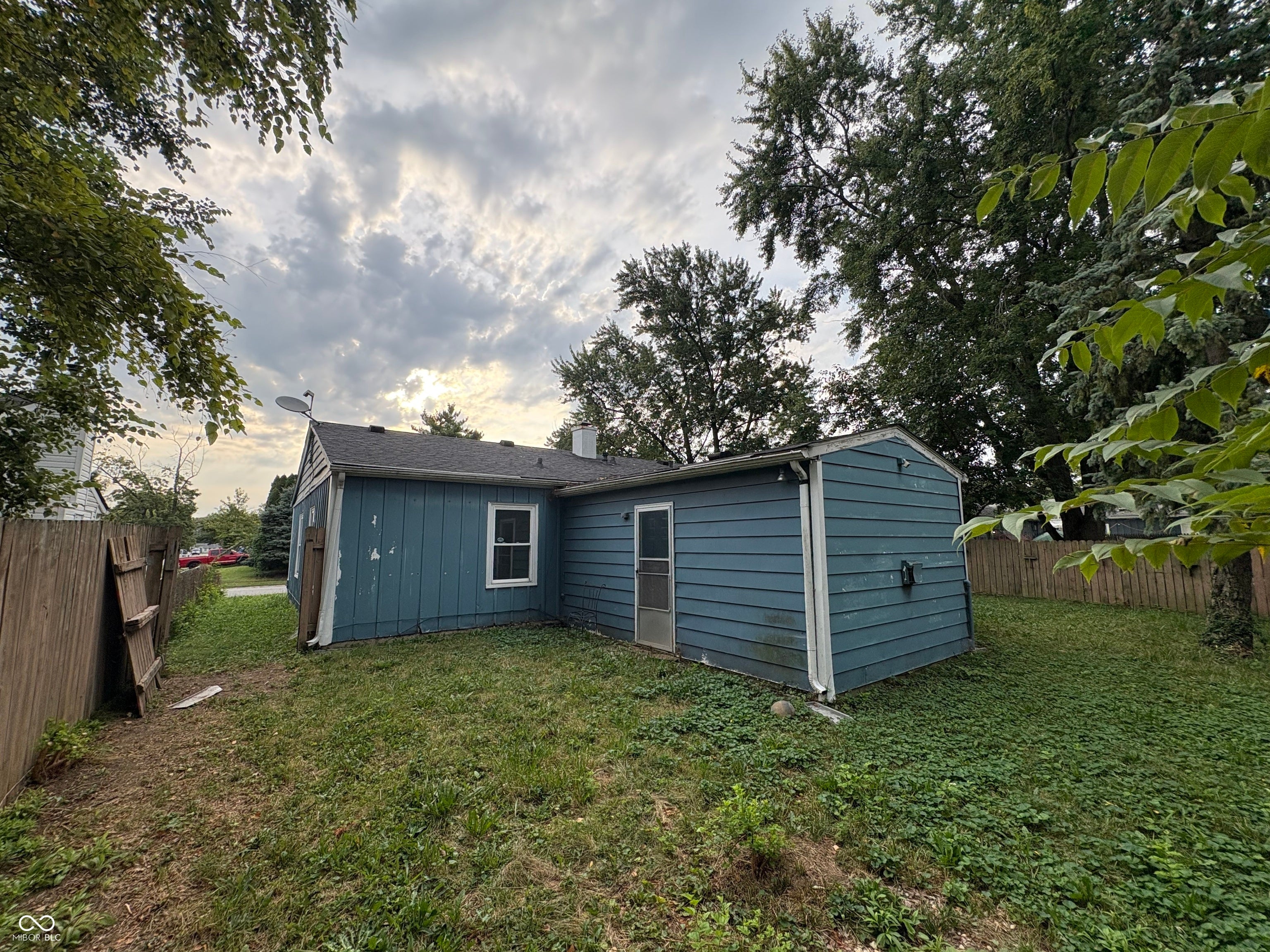 3414 Ellen Drive