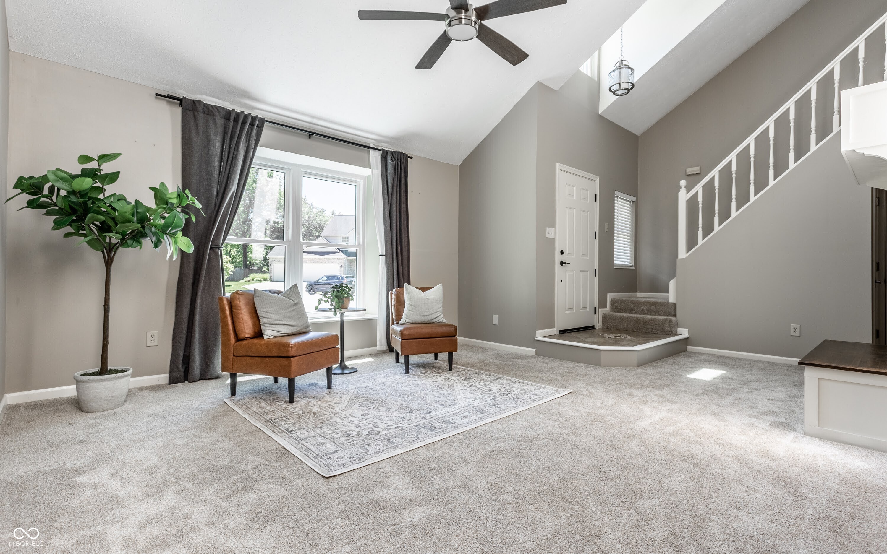 7328 Newbury Court