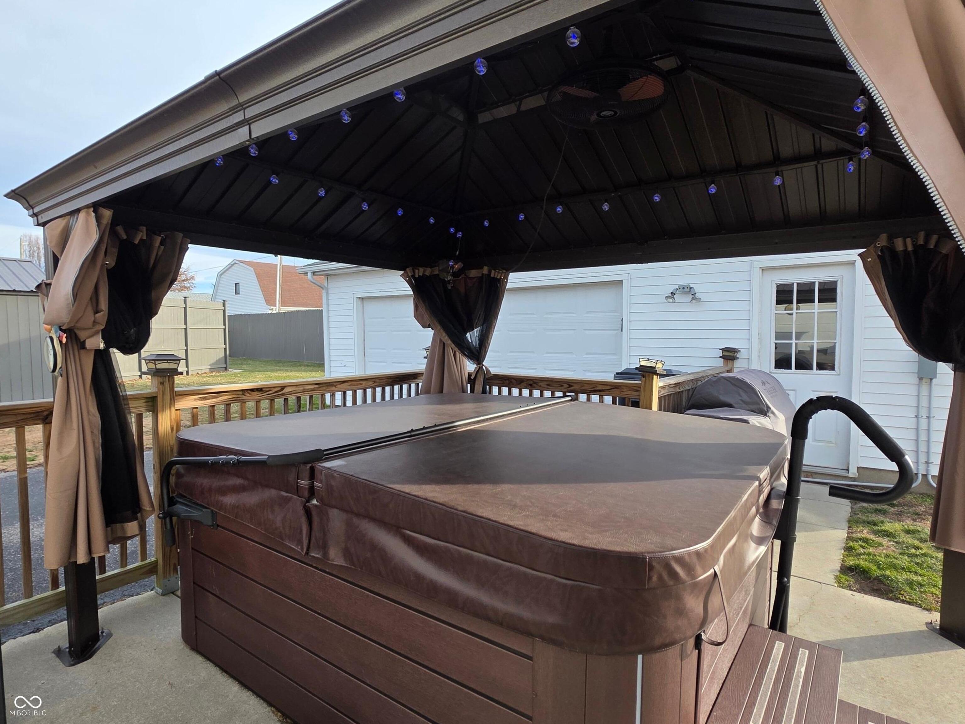 212 S Lincoln Street