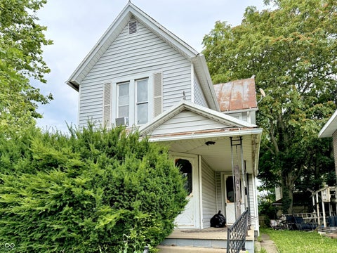 Photo of 305 N 17th Street, Richmond, IN 47374 (MLS # 22110047)
