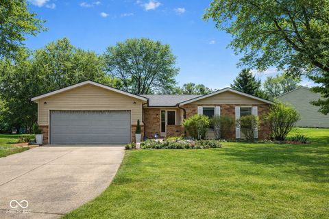 Photo of 5111 Woodside Court, Carmel, IN 46033 (MLS # 22086128)