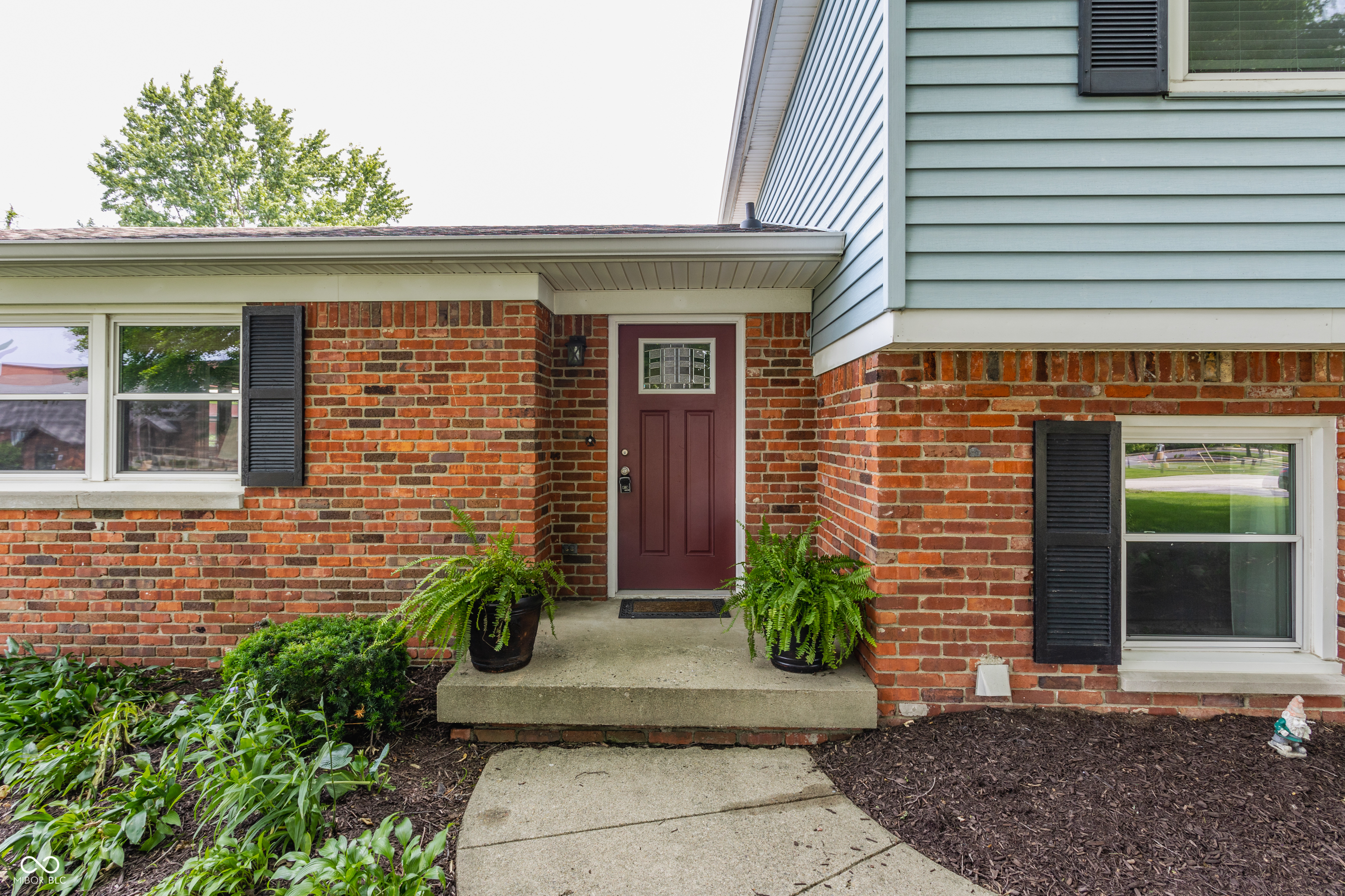 7935 N County Road 650 E