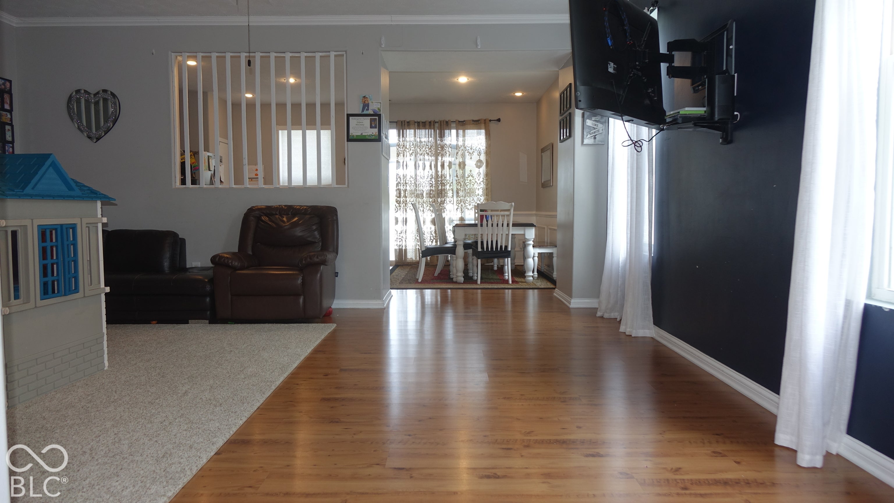 8140 Harshaw Drives