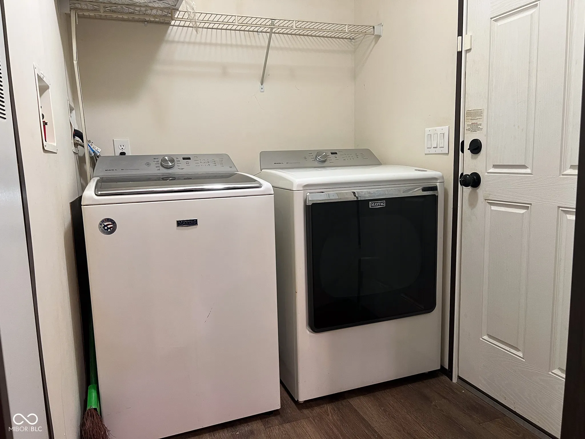 Columbus, Indiana 47201, United States, 3 Bedrooms Bedrooms, ,2 BathroomsBathrooms,Residential,Active,88936