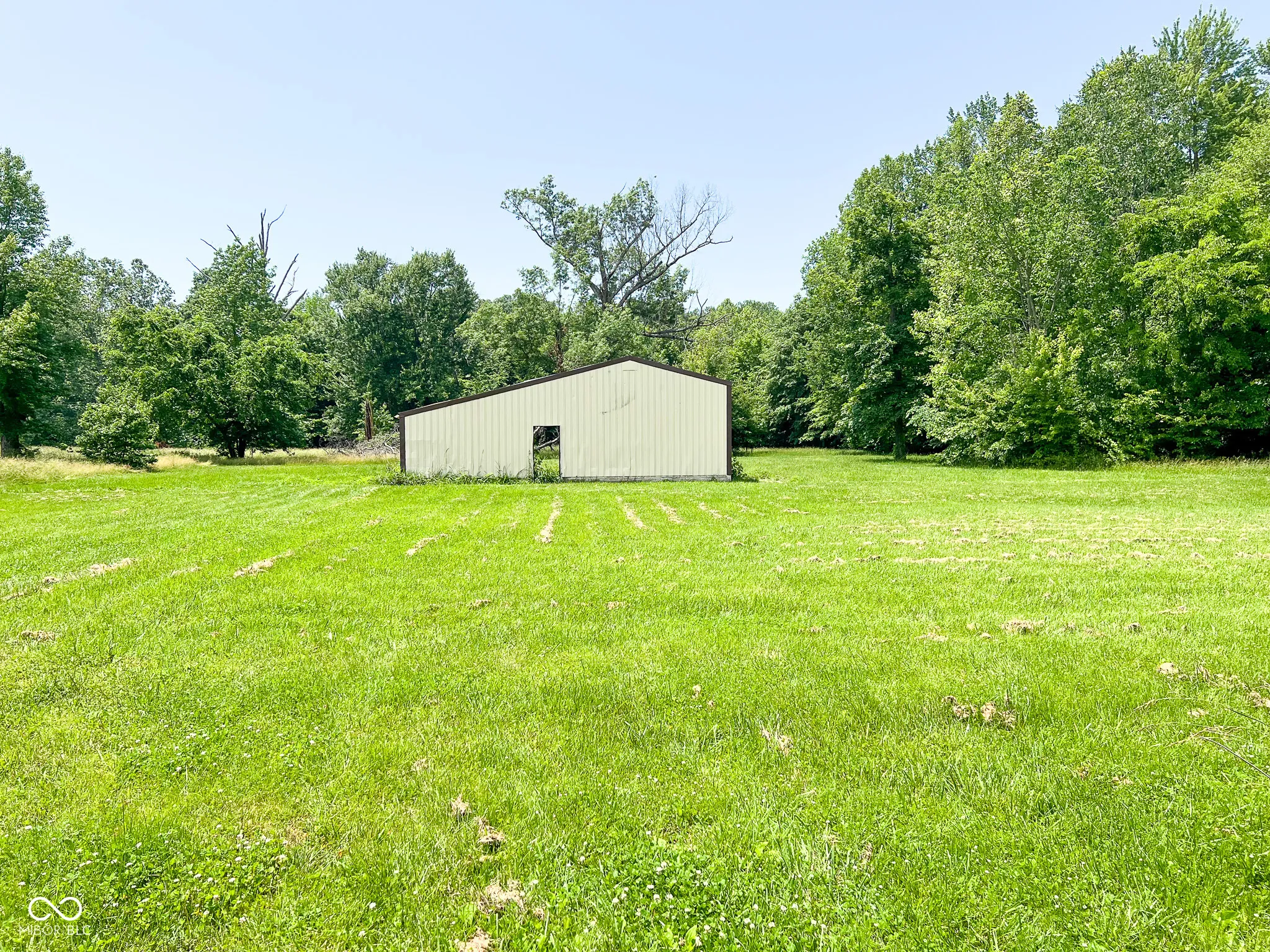 Columbus, Indiana 47201, United States, 3 Bedrooms Bedrooms, ,2 BathroomsBathrooms,Residential,Active,88936