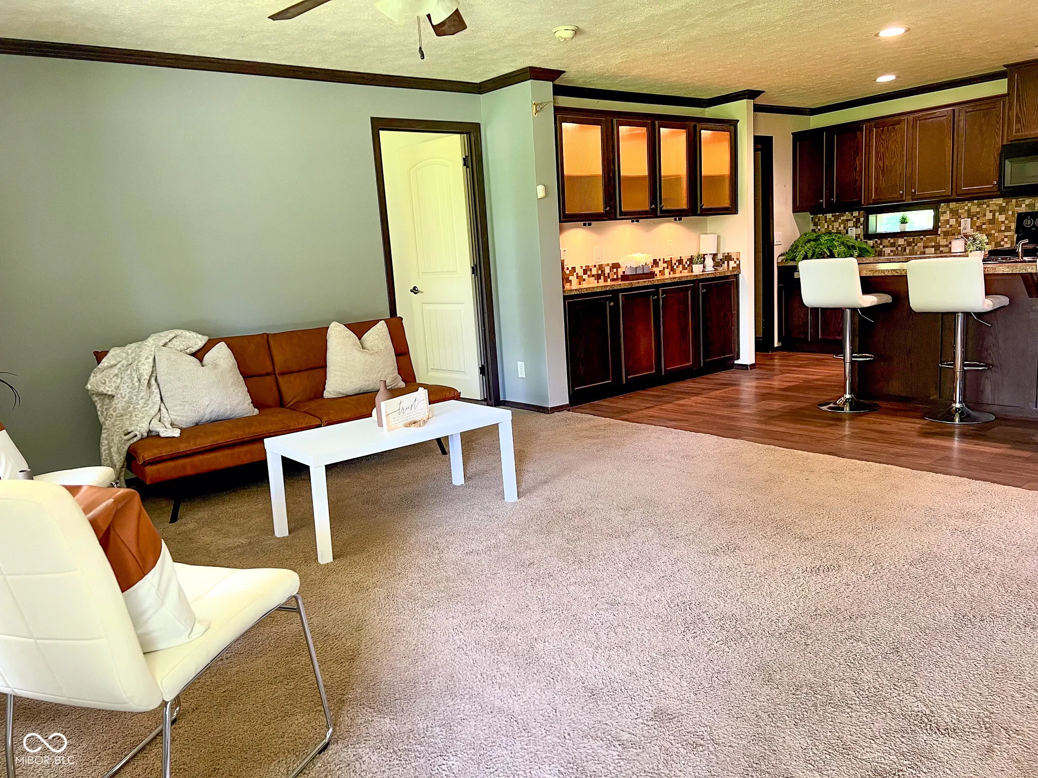 Columbus, Indiana 47201, United States, 3 Bedrooms Bedrooms, ,2 BathroomsBathrooms,Residential,Active,88936