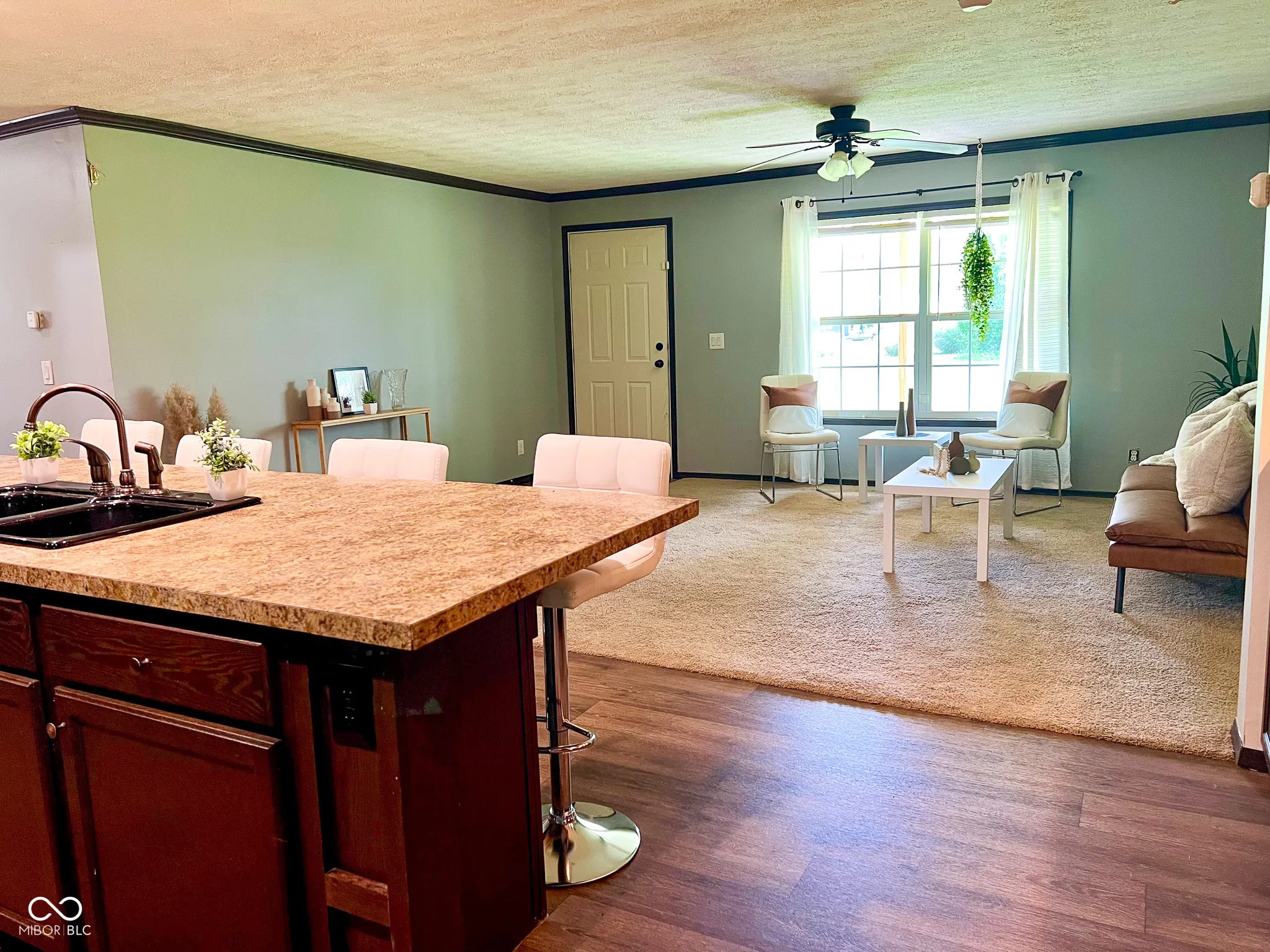 Columbus, Indiana 47201, United States, 3 Bedrooms Bedrooms, ,2 BathroomsBathrooms,Residential,Active,88936