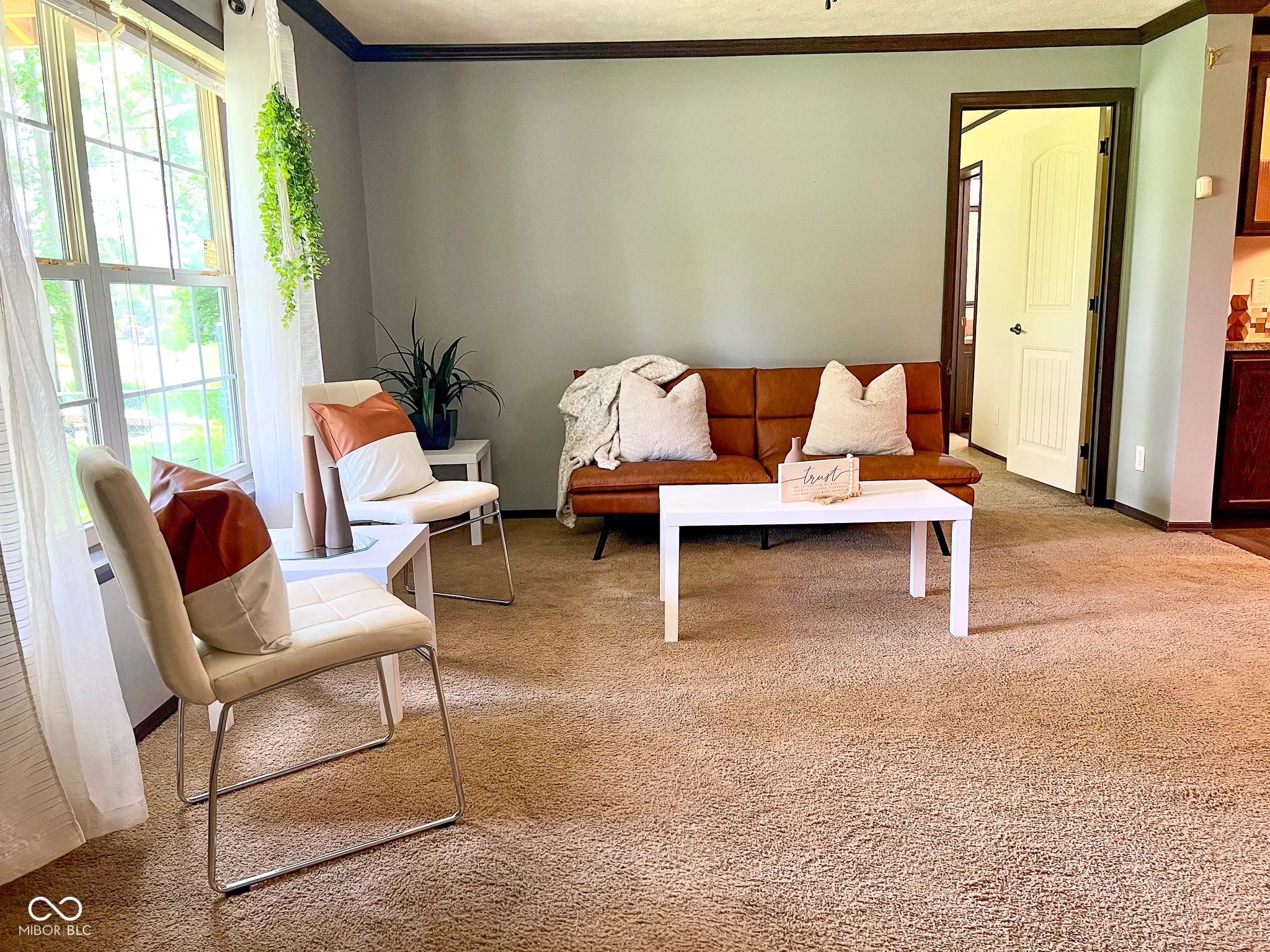 Columbus, Indiana 47201, United States, 3 Bedrooms Bedrooms, ,2 BathroomsBathrooms,Residential,Active,88936