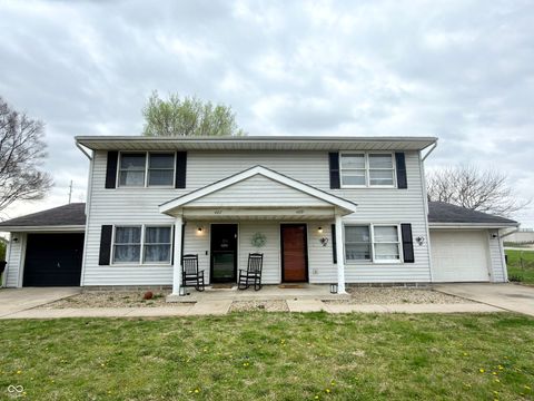 407 & 409 S Morris Street Edinburgh IN 46124