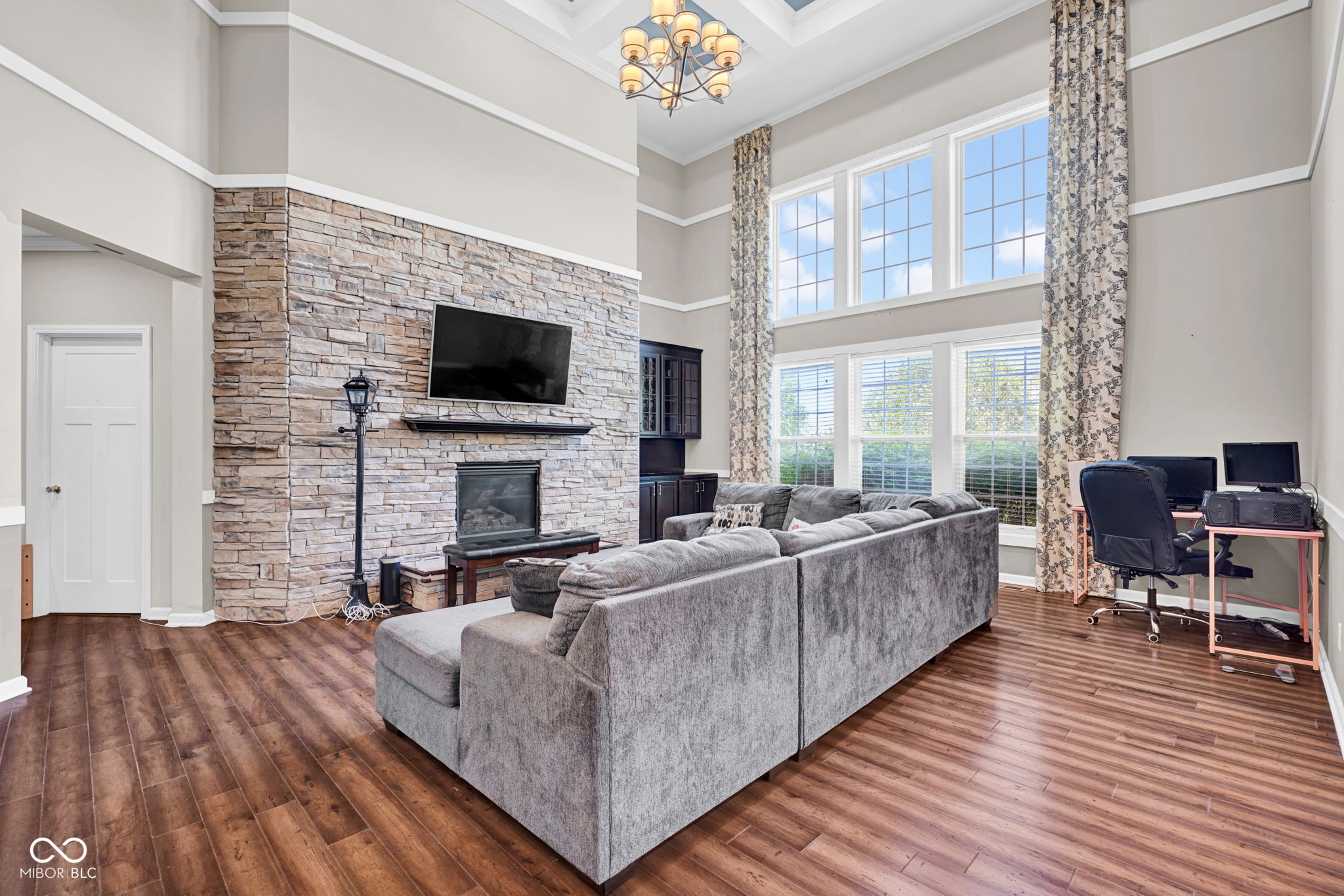 6998 Stoney Ridge Drive