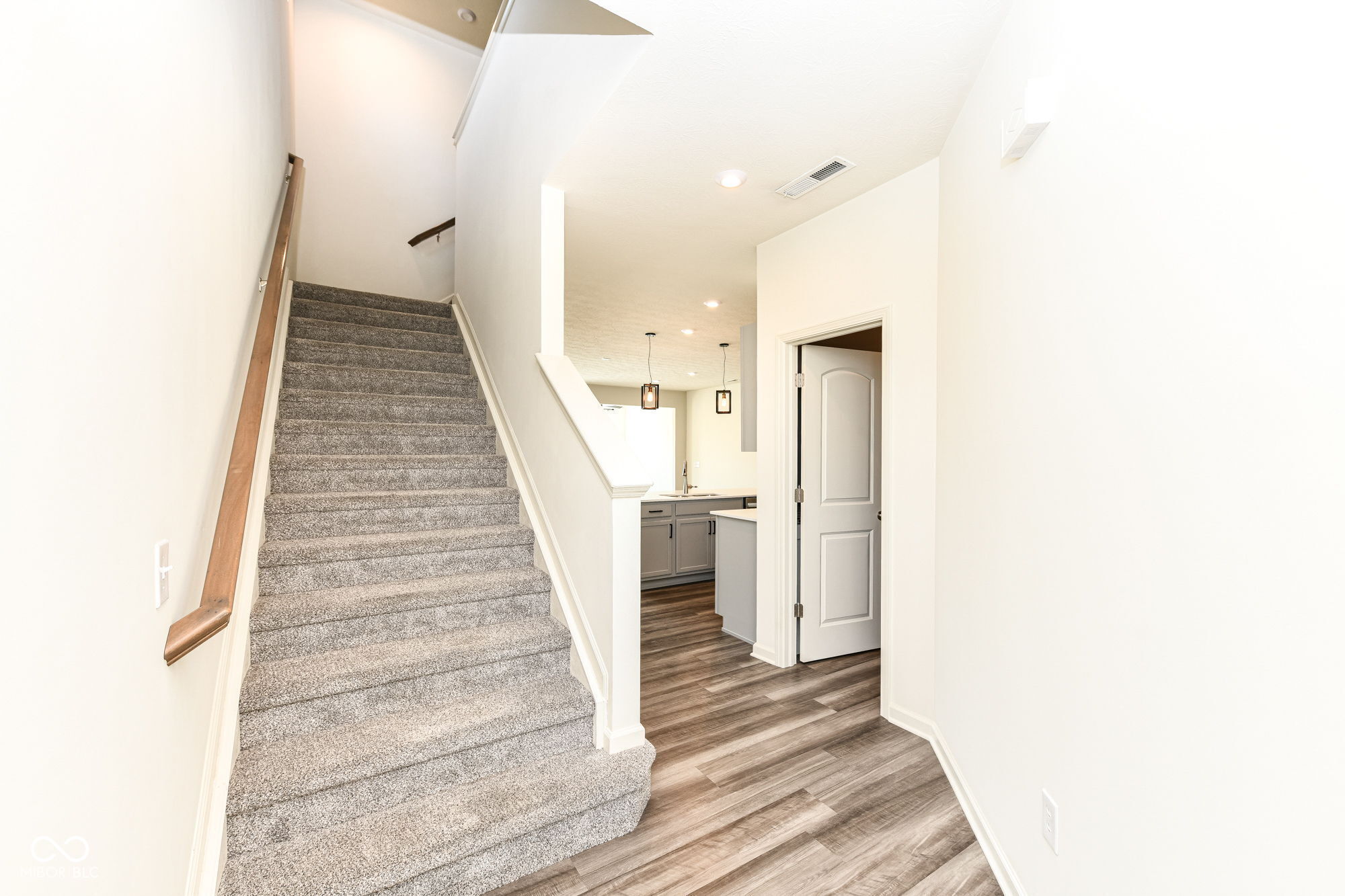 13445 Dewpoint Lane