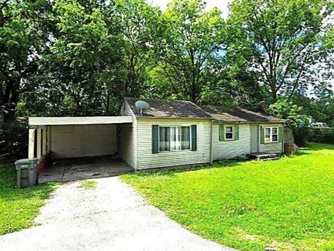 Photo of 1954 N Exeter Avenue, Indianapolis, IN 46222 (MLS # 22064250)