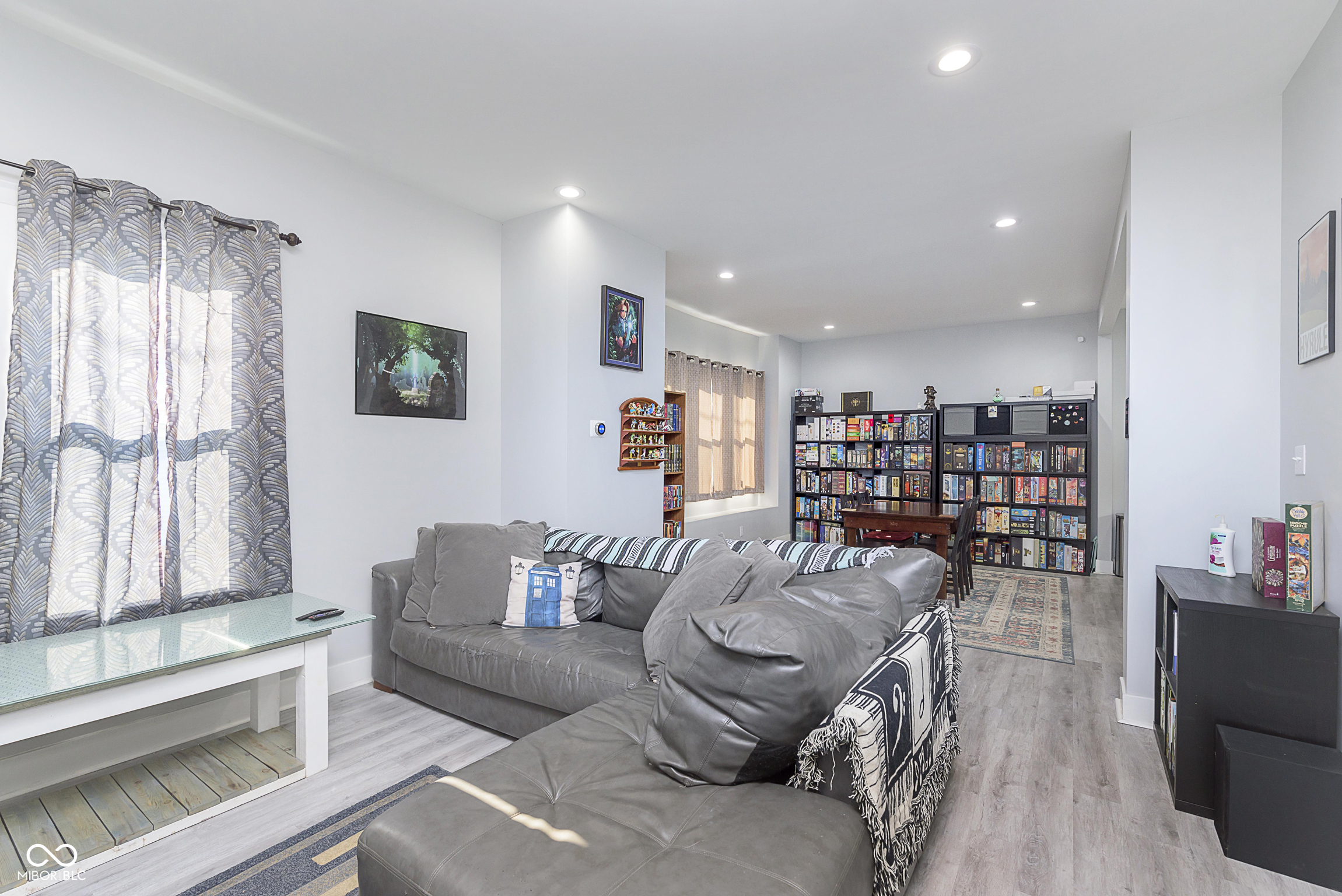 416 E 31st Street