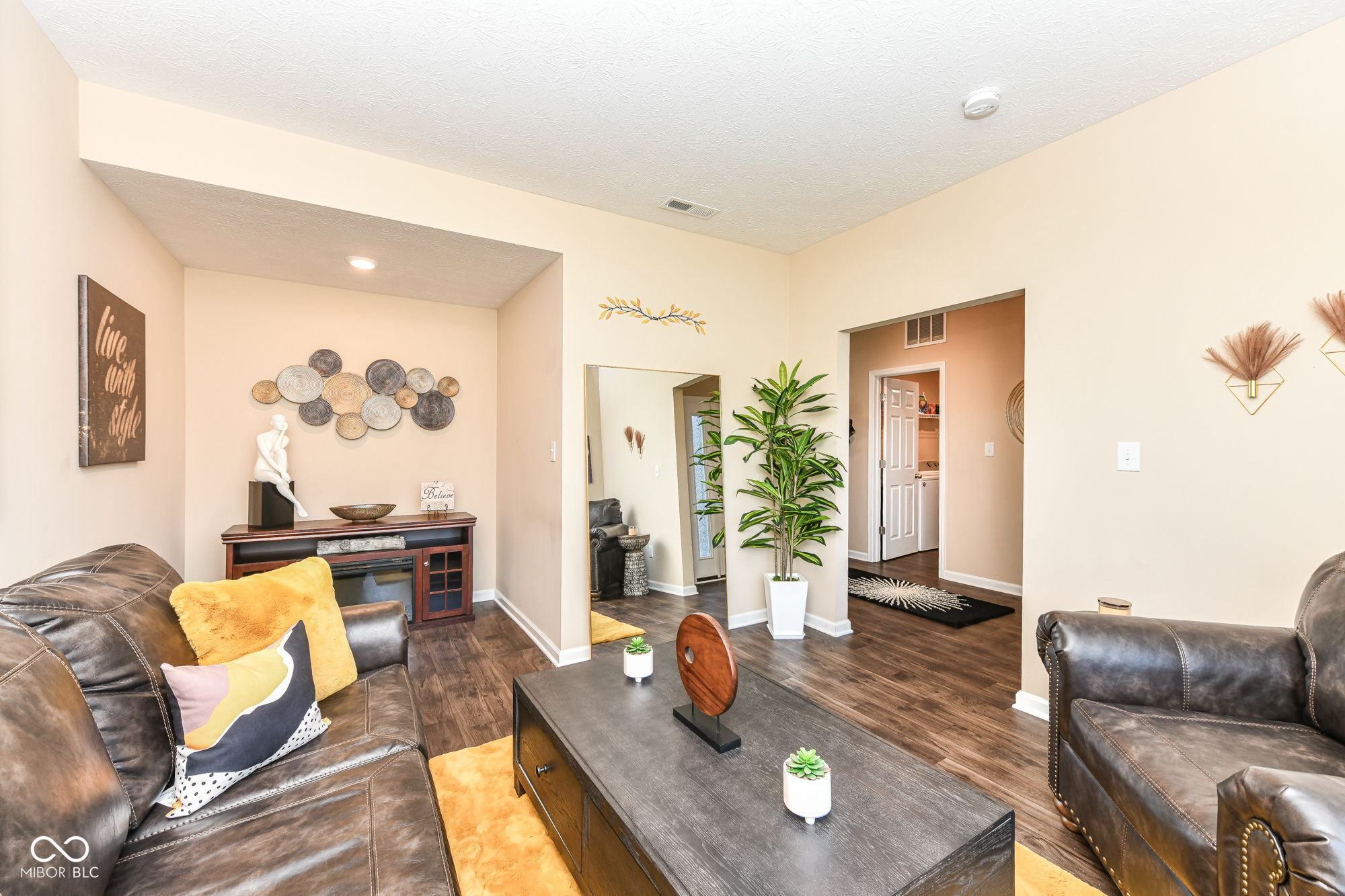 10917 Hunter Lake Lane
