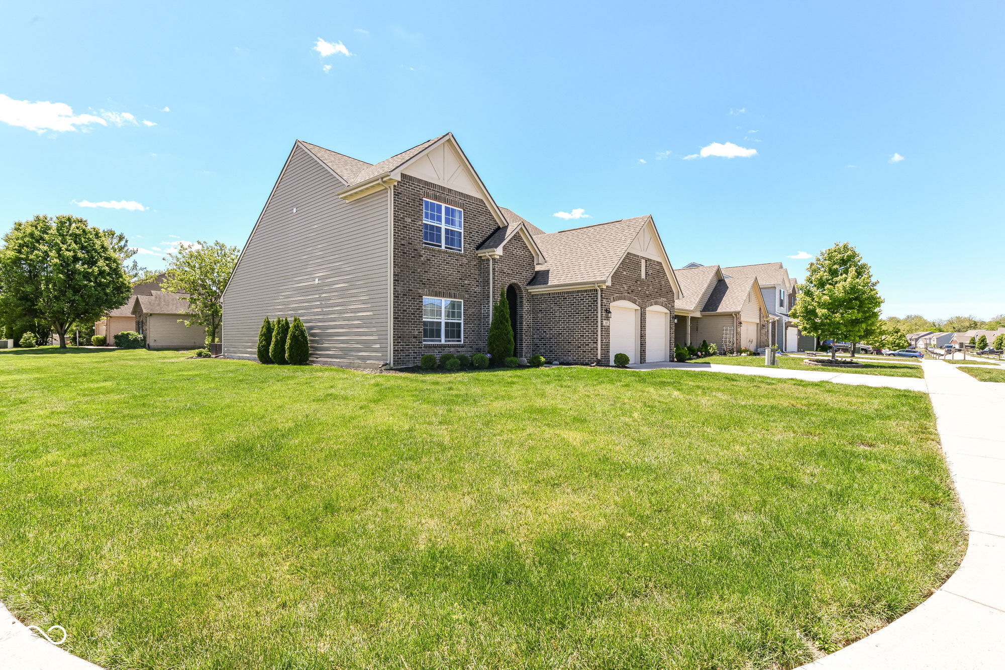 10917 Hunter Lake Lane