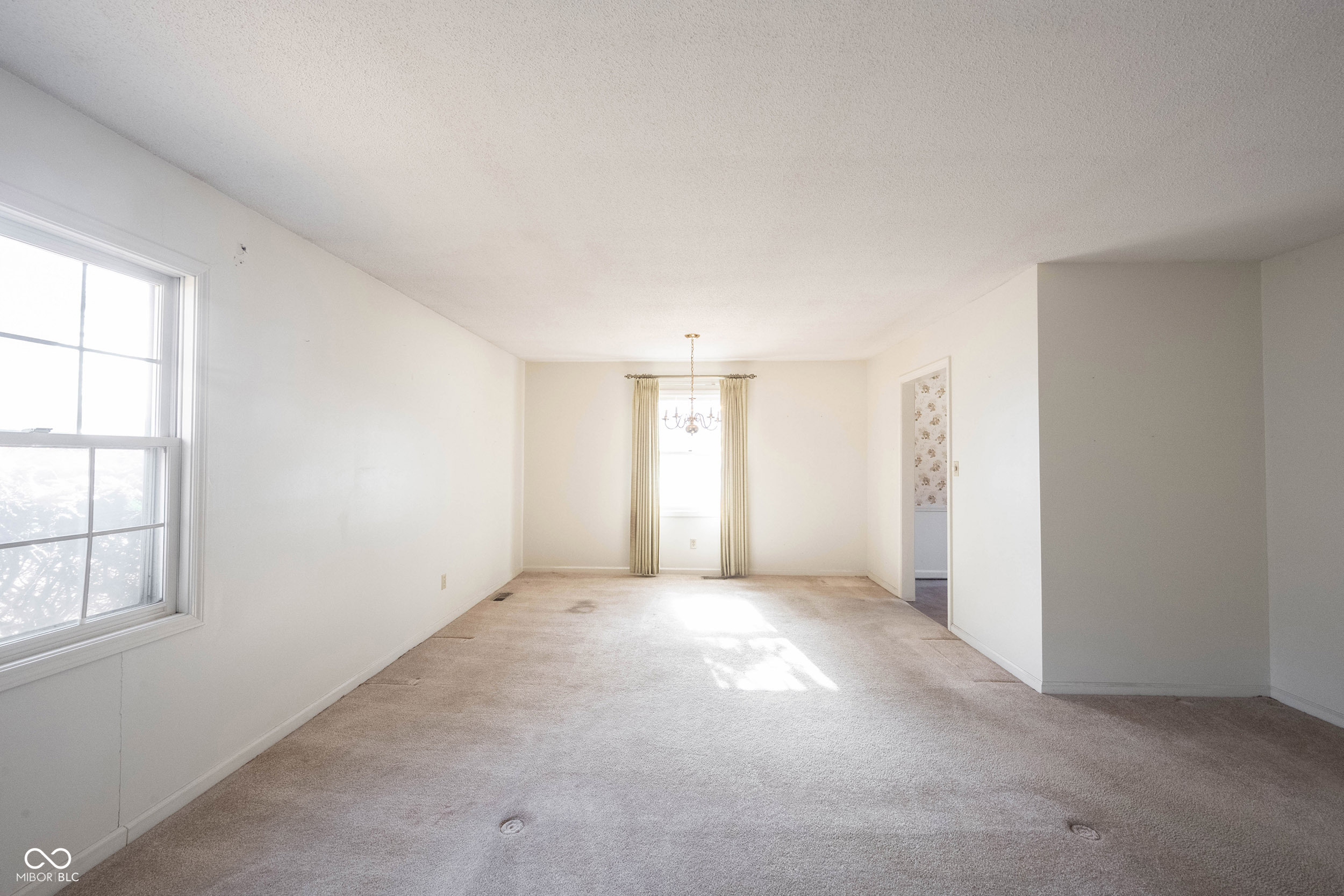 316 E City Center Drive