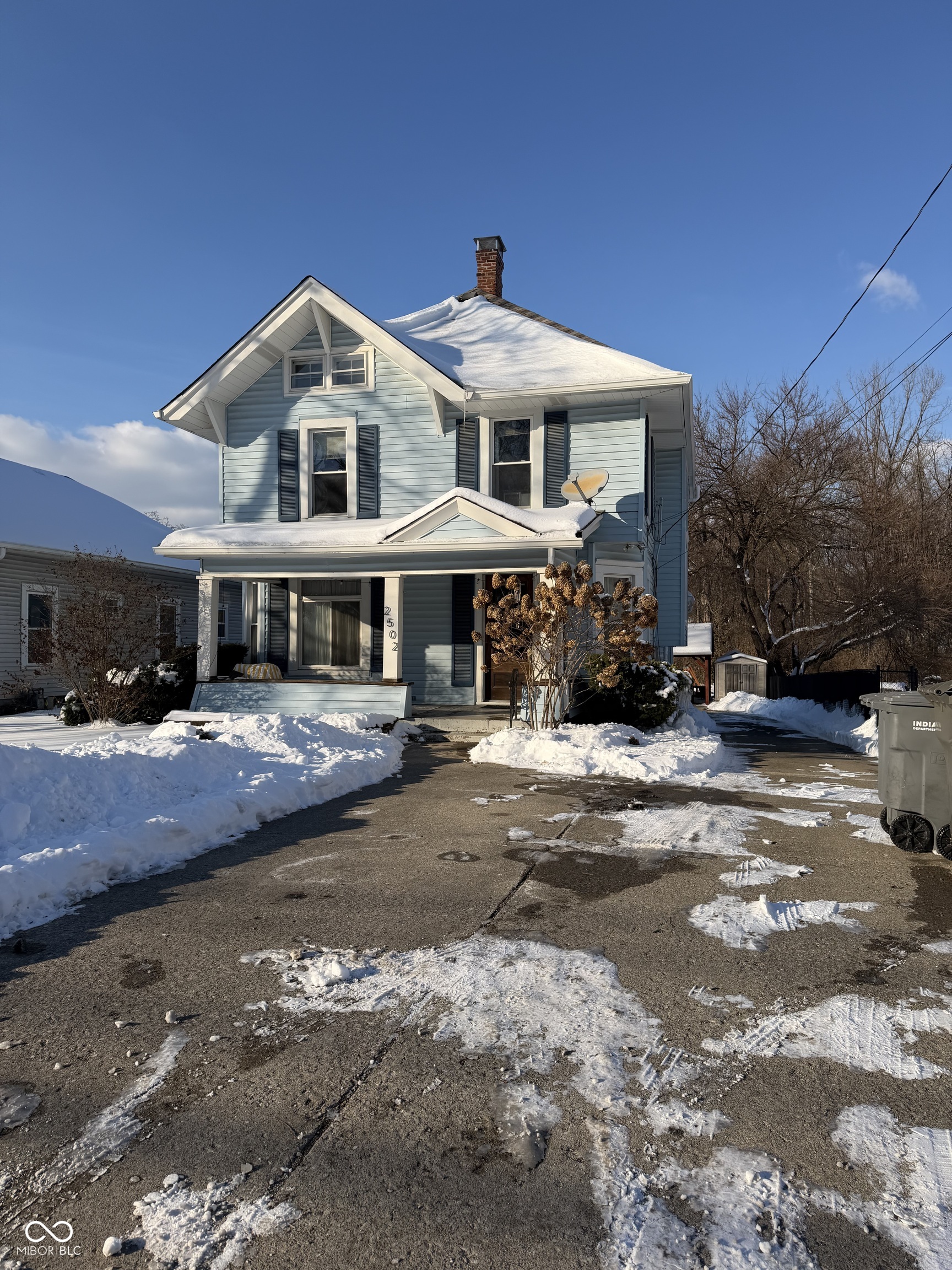 2502 E Southport Road