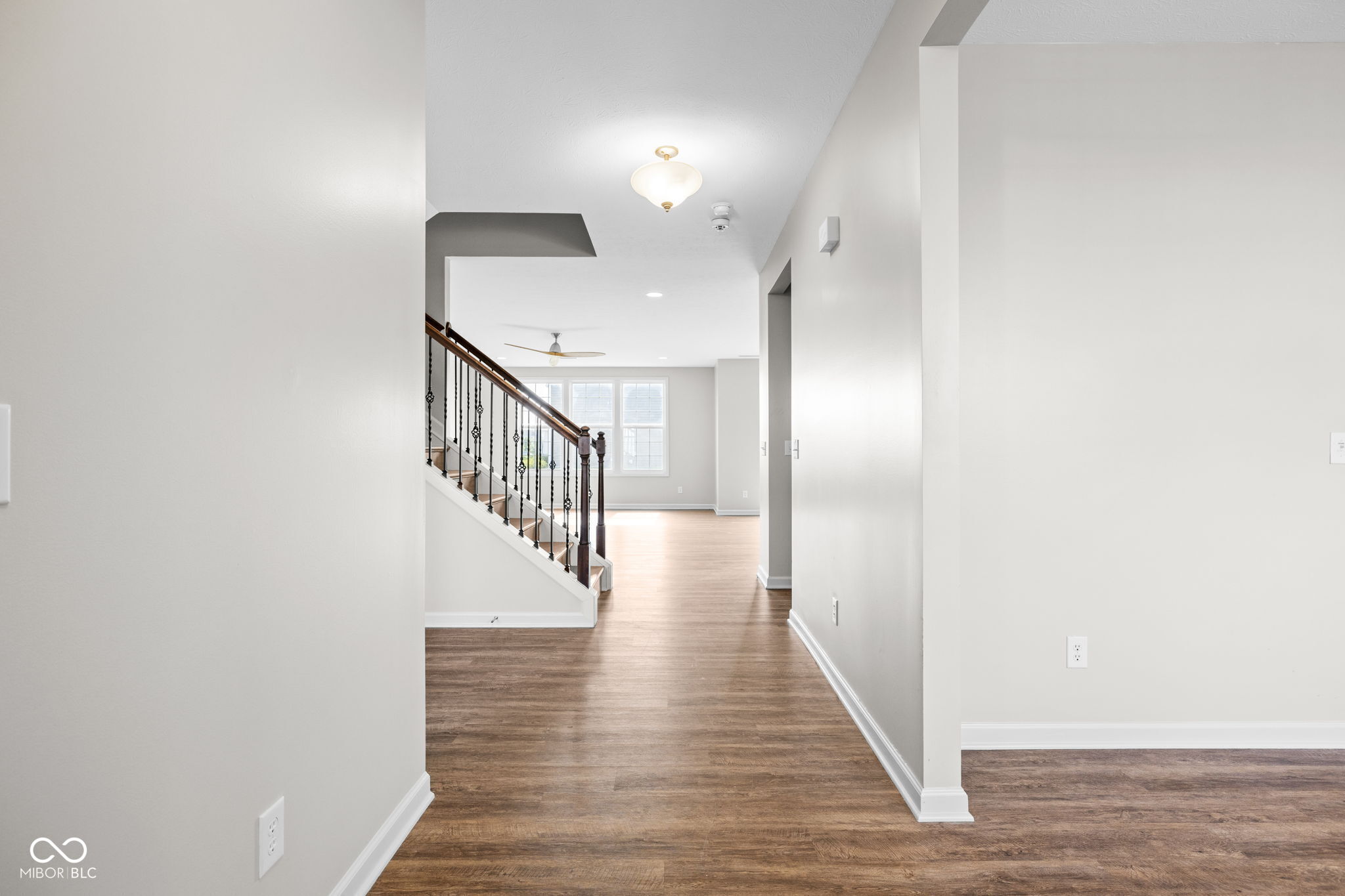 5563 Gateway East Drive