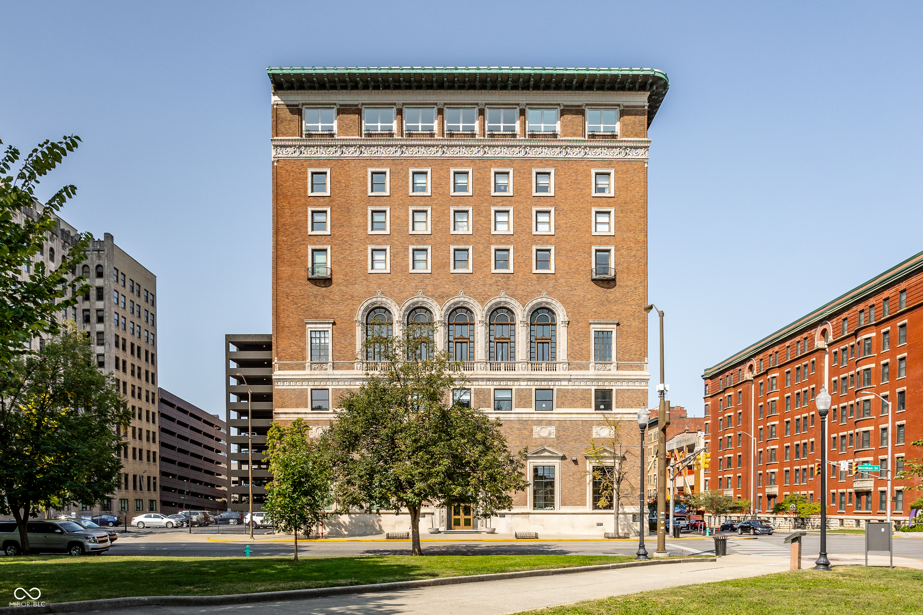 350 N Meridian Street 606
