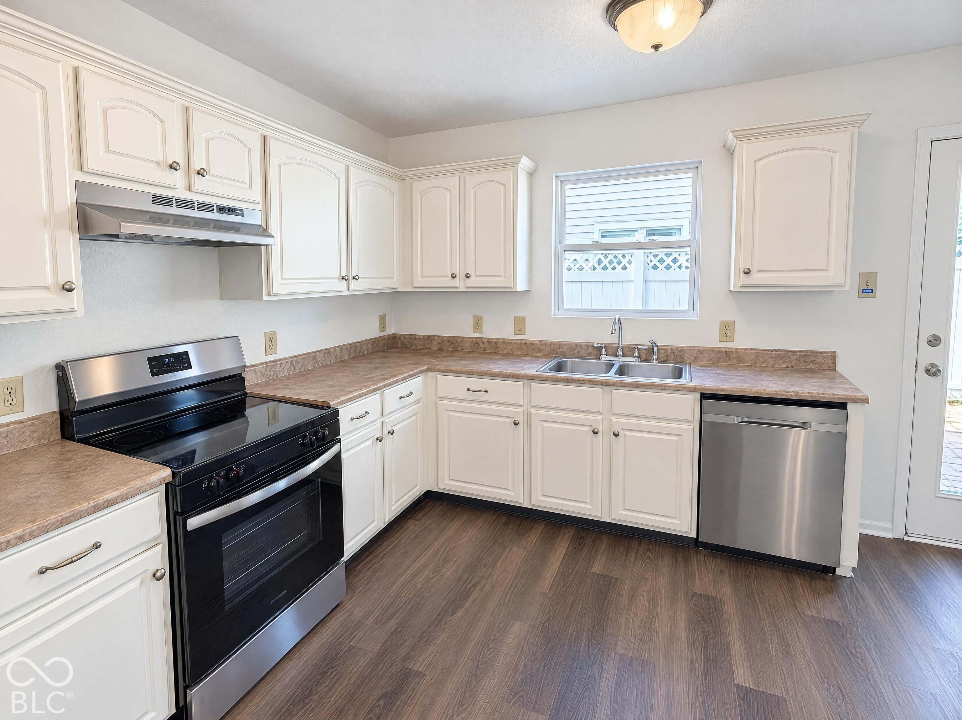 10133 Cumberland Pointe Boulevard
