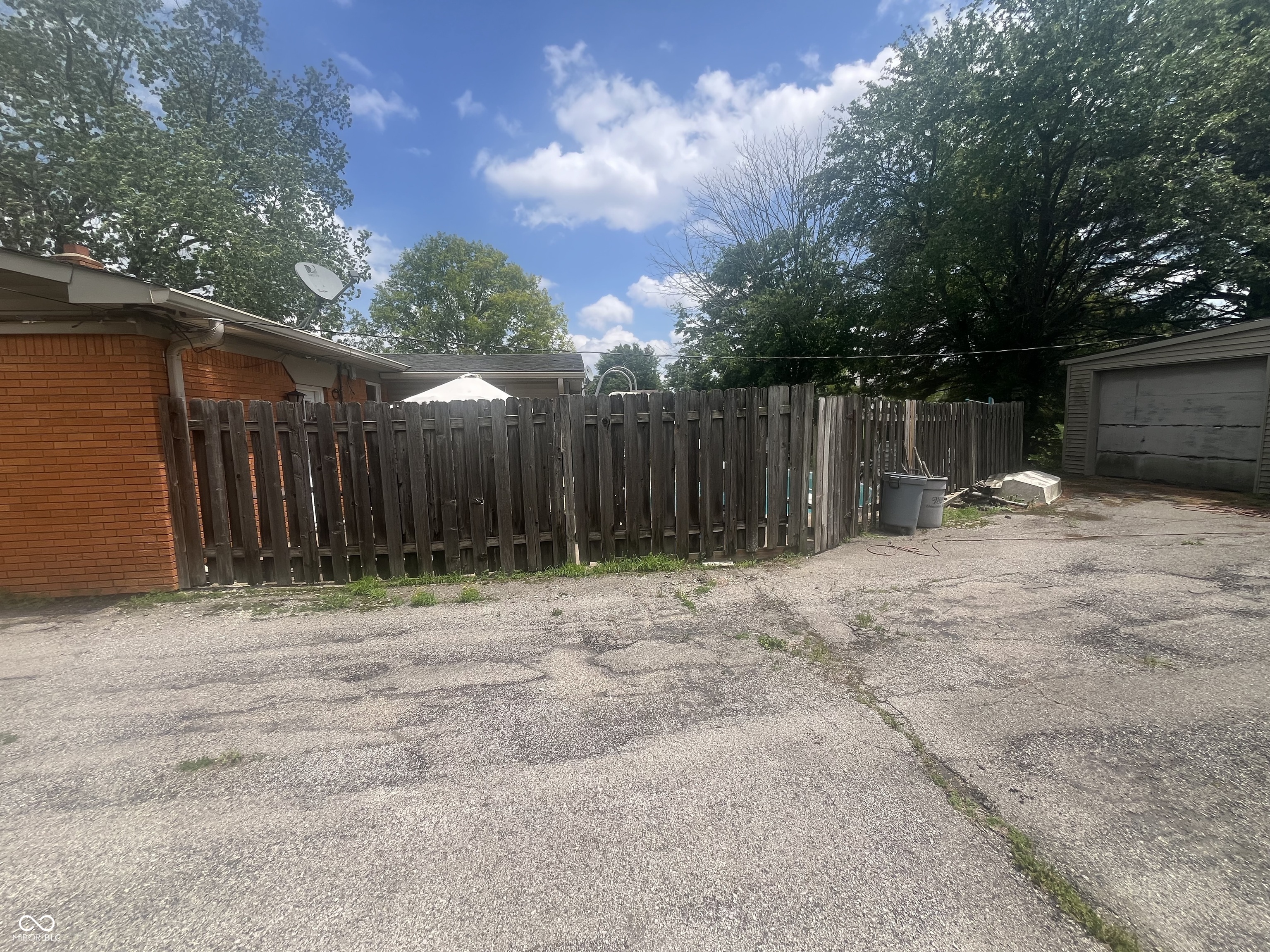 7155 E County Road 150 S