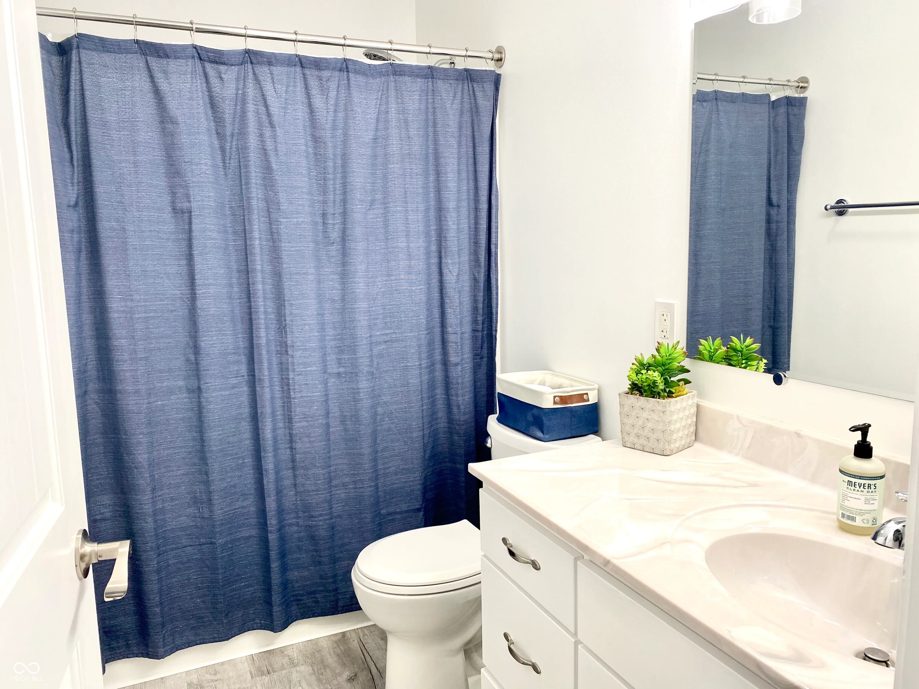 Seymour, Indiana 47274, United States, 3 Bedrooms Bedrooms, ,2 BathroomsBathrooms,Residential,Active,165641