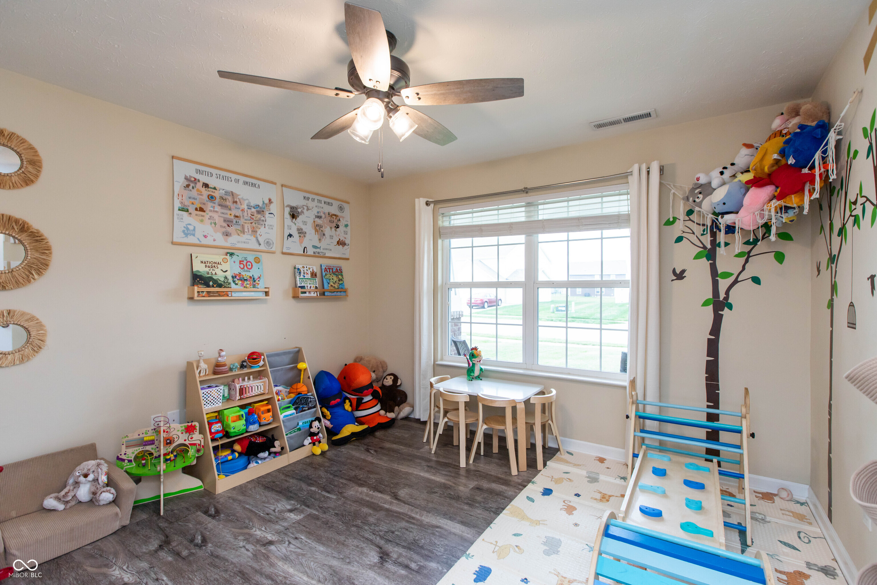 7422 Frolic Drive