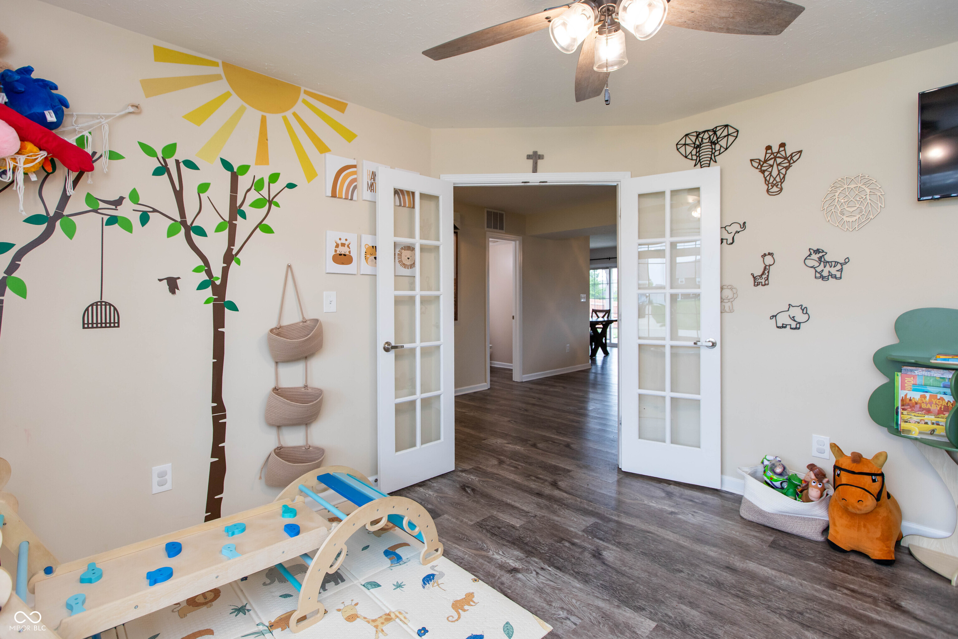 7422 Frolic Drive
