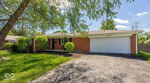 Photo of 3021 Kessler Boulevard East Drive, Indianapolis, IN 46220 (MLS # 22127273)
