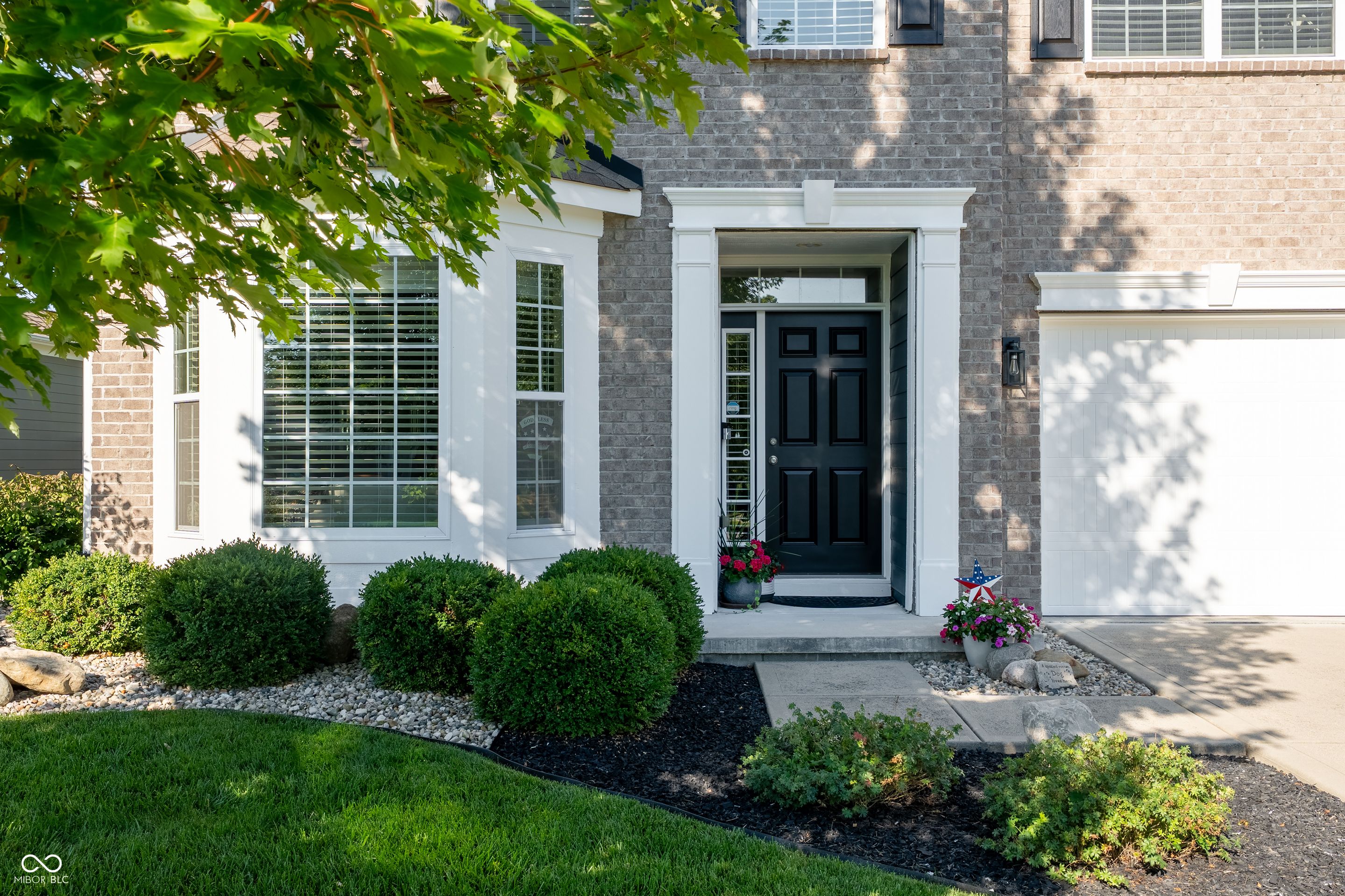9896 Timberwood Lane