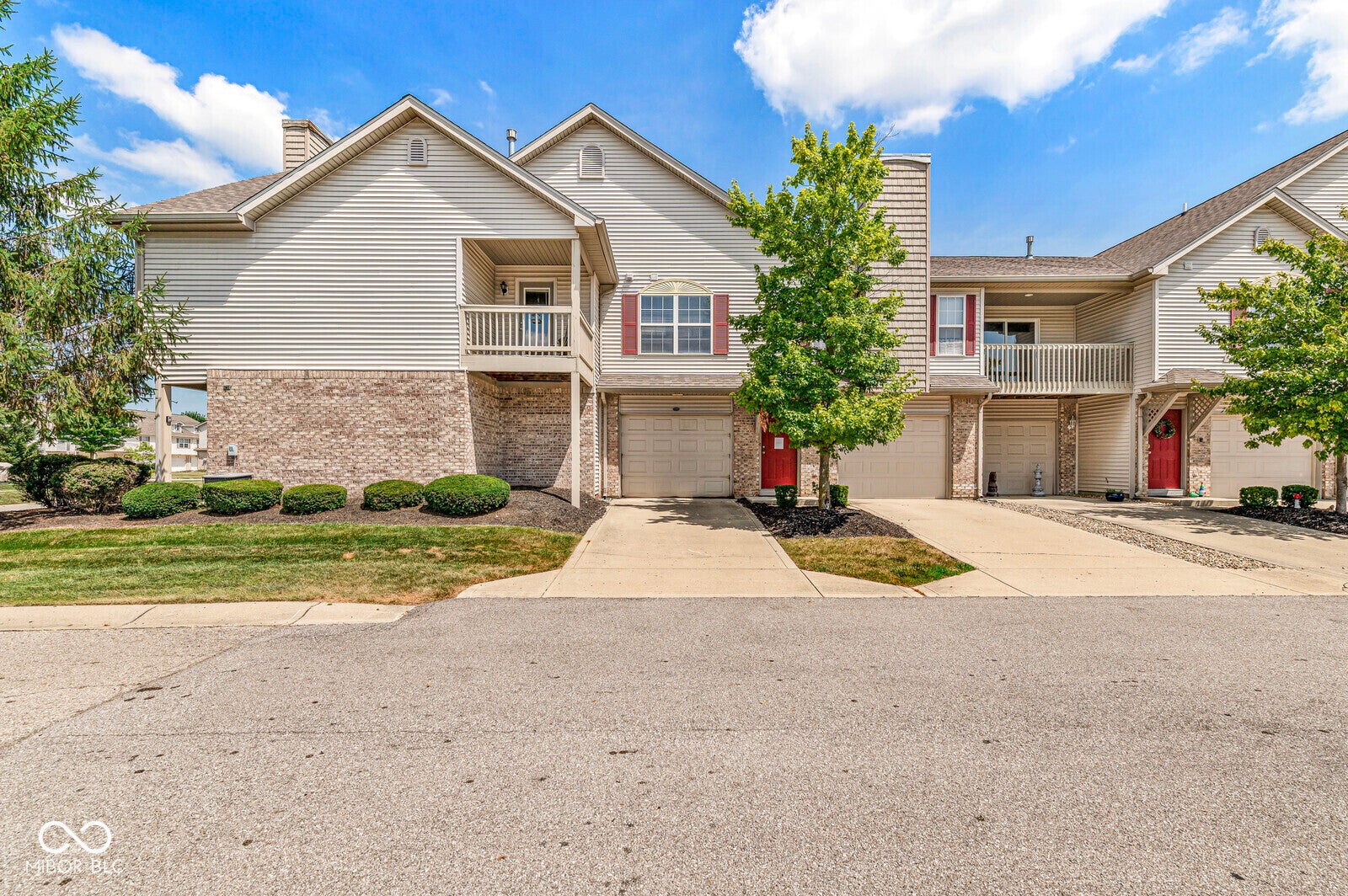 1153 Blackthorne