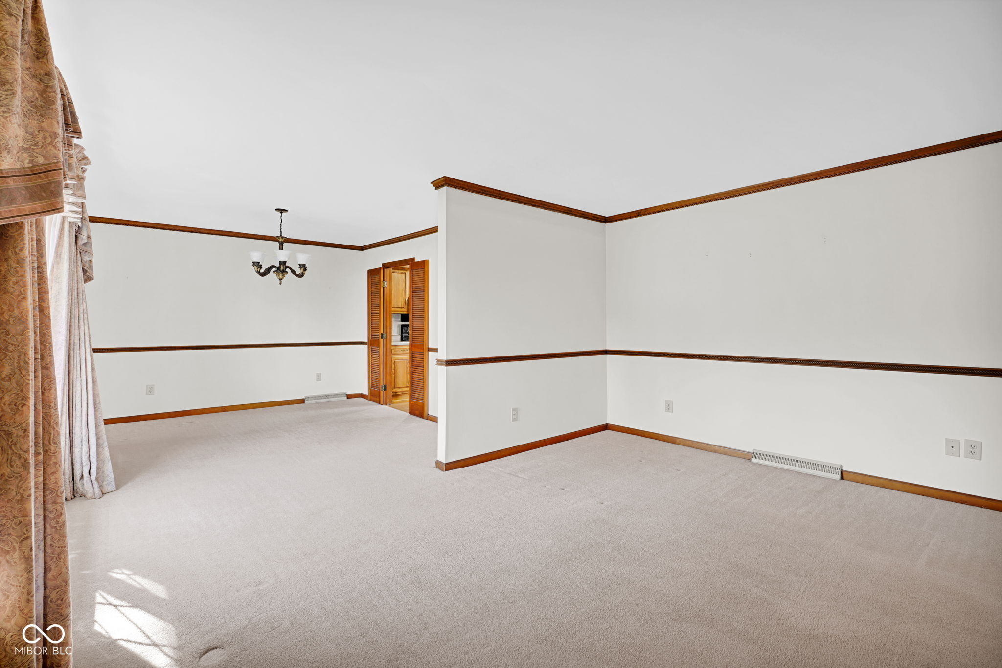 4540 Woodcrest Drive