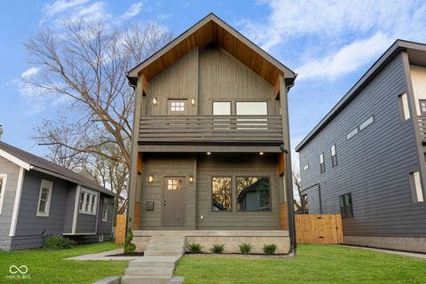 Photo of 1021 Churchman Avenue, Indianapolis, IN 46203 (MLS # 22095754)