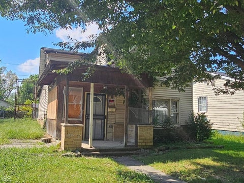 Photo of 2452 N Oxford Street, Indianapolis, IN 46218 (MLS # 22125631)