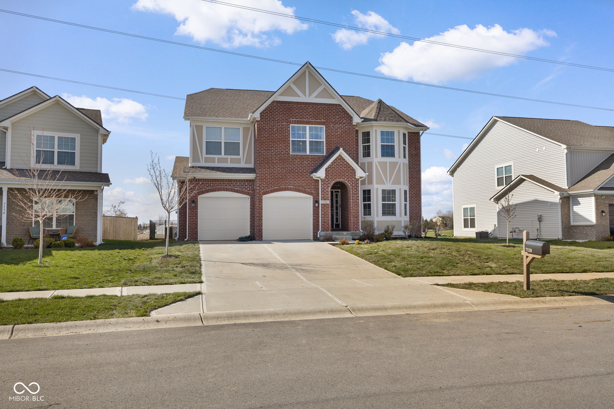 7128 English Oak Drive