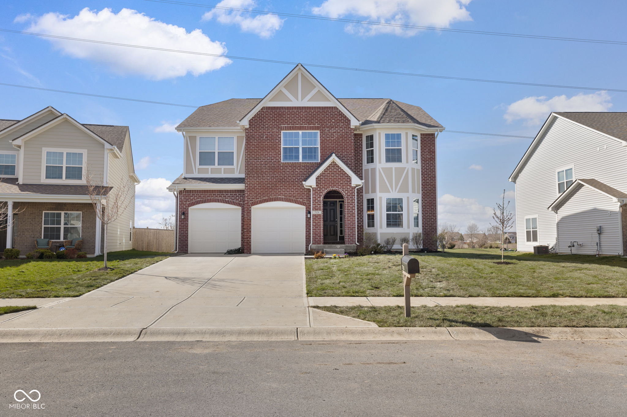 7128 English Oak Drive